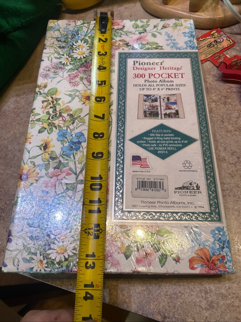 Pioneer 300 Pocket Floral Photo Album - Pastel Multicolor-New Old Stock